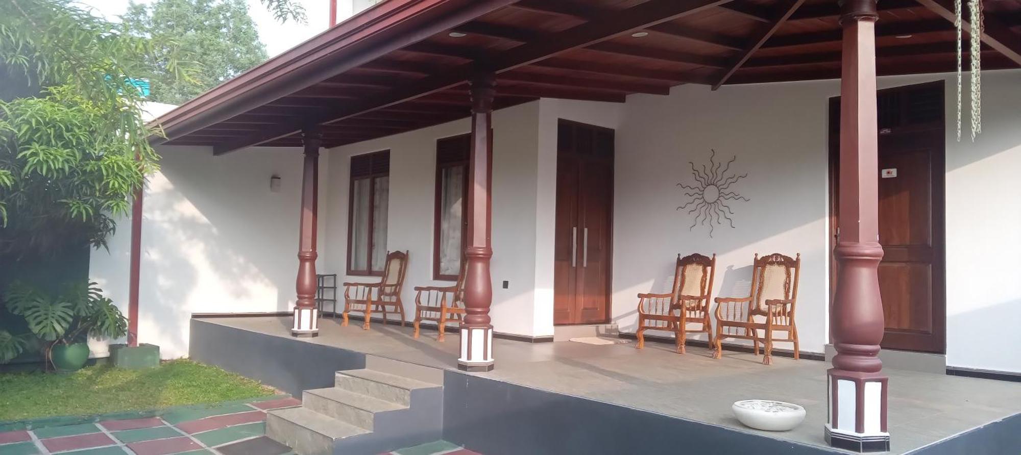 Bliss Lake, Holiday Bungalow, Thissawewa Anuradhapura Exterior photo